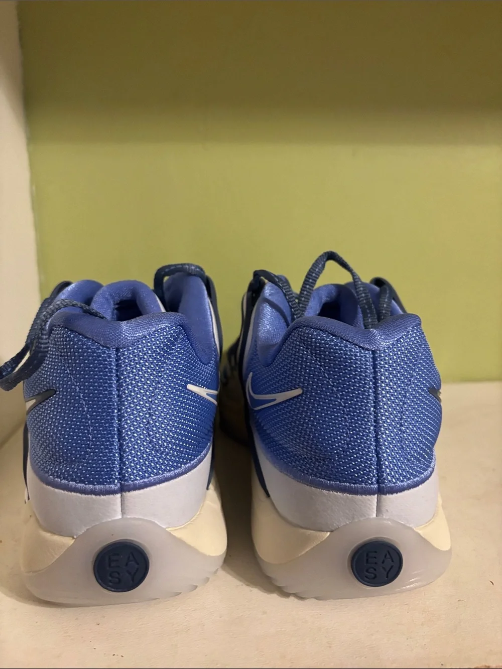 Authentic Nike kD 18 Boys &Girls Club Royal pulse Gray shoes Size.10.5
